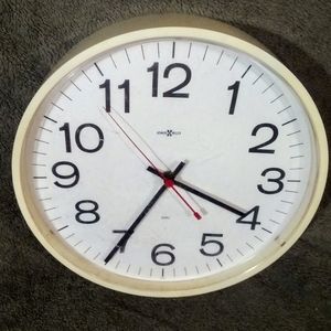 Large Vintage Modern Wall Clock by Howard Miller